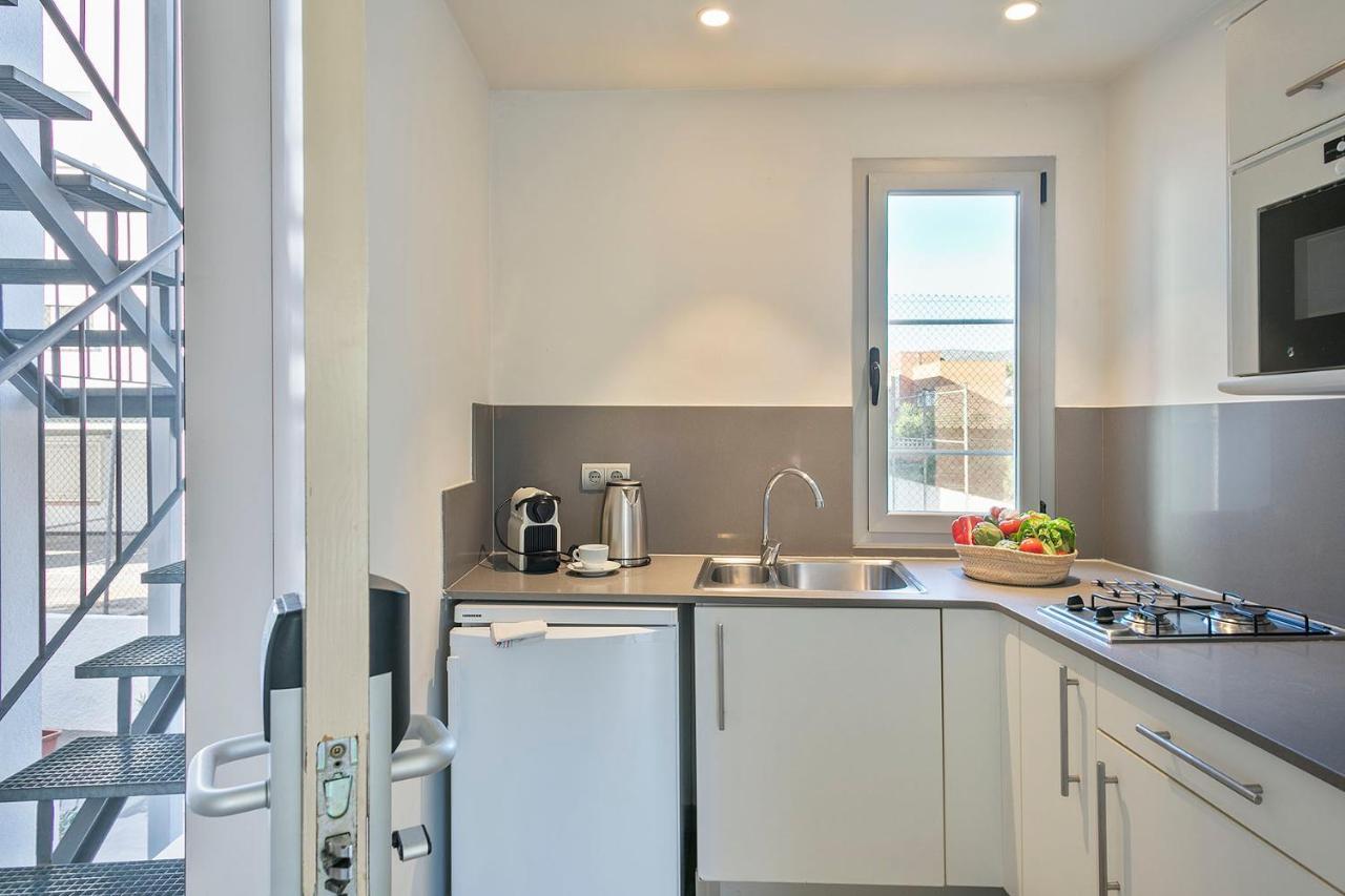 Apartamentos Castellmar Castelldefels Exteriör bild