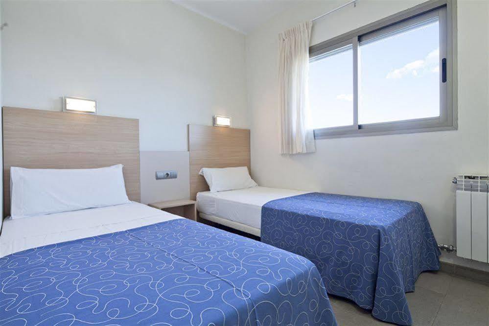 Apartamentos Castellmar Castelldefels Exteriör bild